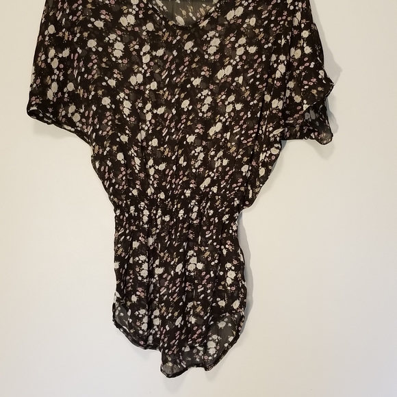 Express top - Picture 2 of 2